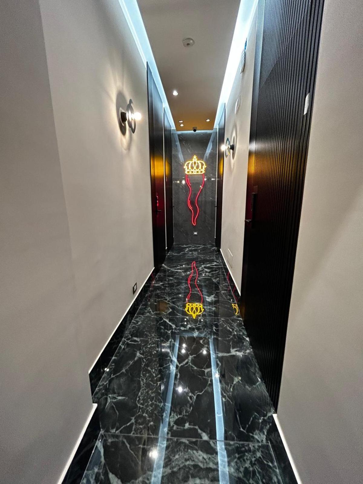 Lucignoloroom Stazione Centrale Napoli Exteriör bild