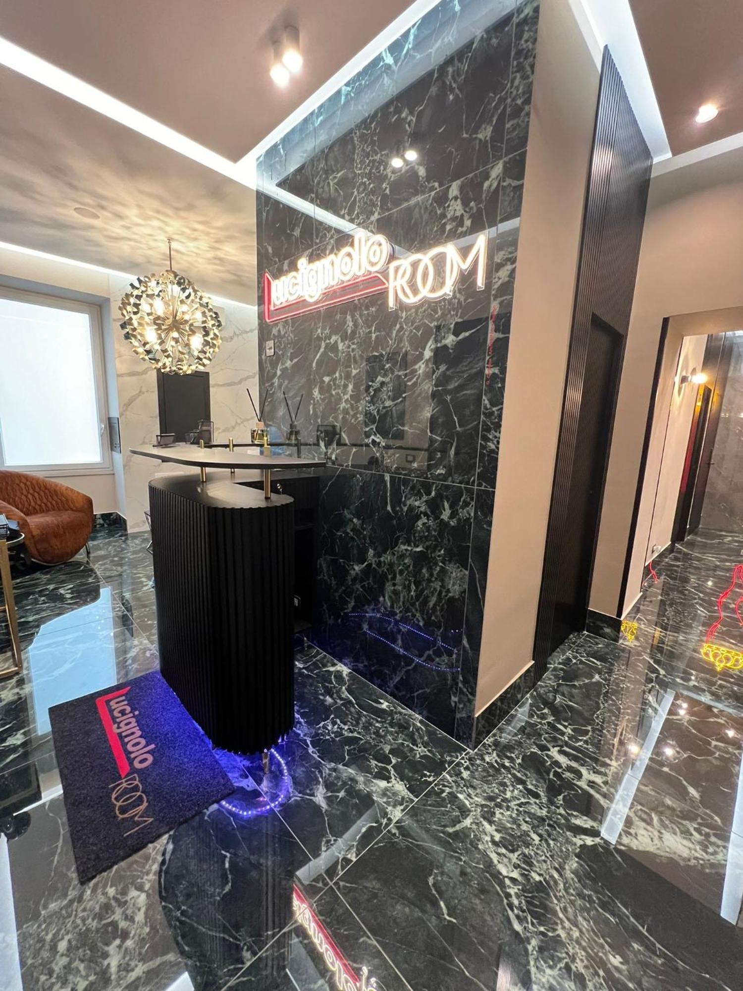 Lucignoloroom Stazione Centrale Napoli Exteriör bild